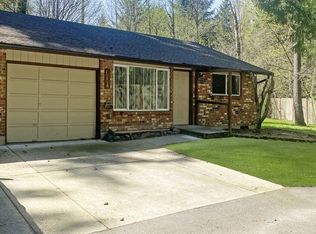 11716 - 11718 90th Ave E, Puyallup, WA 98373