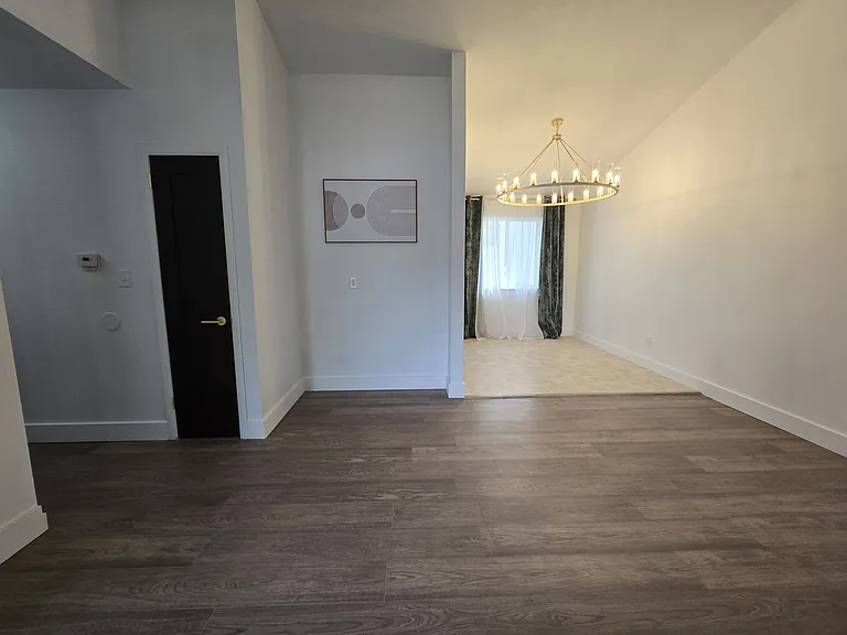 479 Zahn Dr #C — Photo 6
