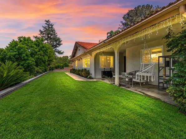 676 Via Rancho Pkwy, Escondido, CA 92029
