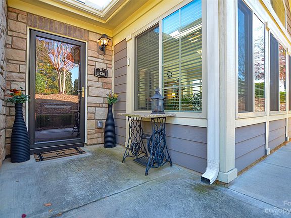 3rd image of 1430 Somersby Cir