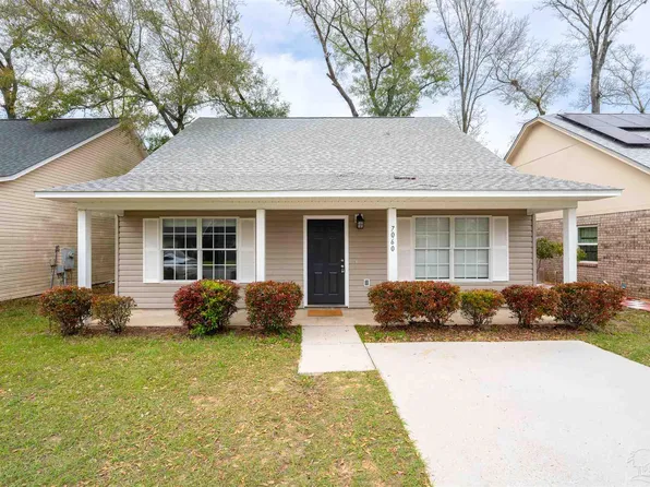 7060 Heather Oaks Dr, Pensacola, FL 32506