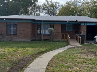 126 Basswood Dr, San Antonio, TX 78213