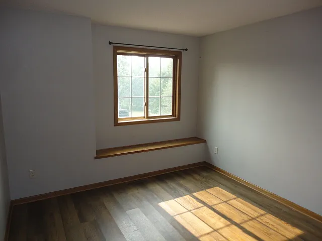 15569 Iodine St NW — Photo 9