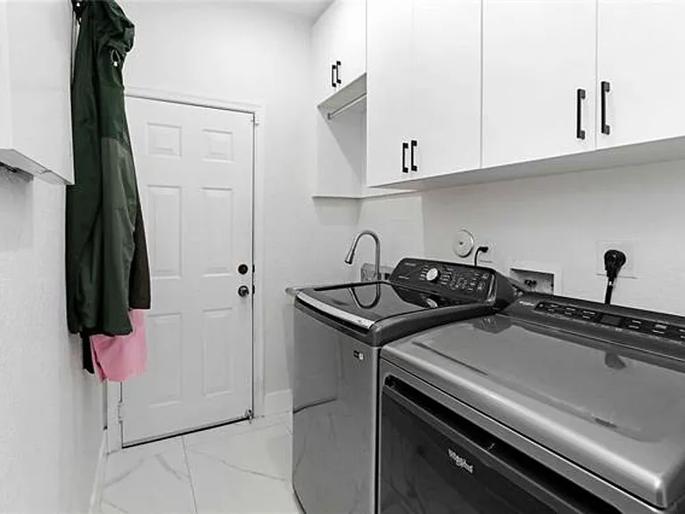 1182 Peregrine Way #1182 — Photo 24