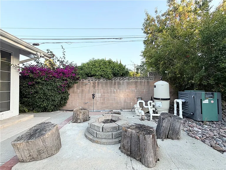 8303 Natalie Ln — Photo 23