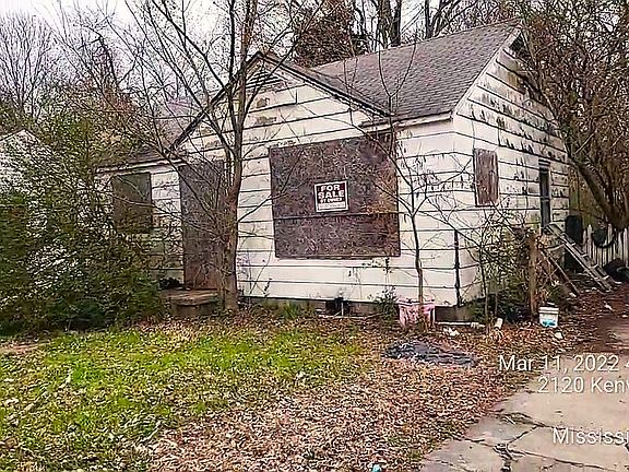4th image of 2120 Kenwood Dr