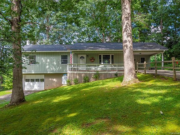 2nd image of 395 Hunt Estates Dr