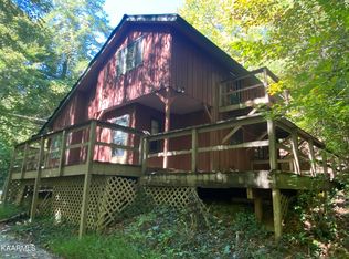 203 Stott Ln, Gatlinburg, TN 37738