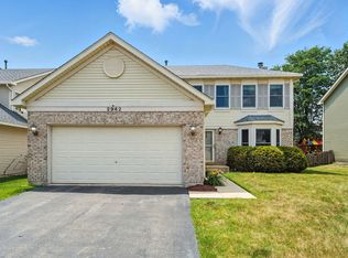 2942 Heather Ln, Montgomery, IL 60538