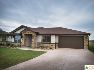 552 Will Smith Dr, Hutto, TX 78634