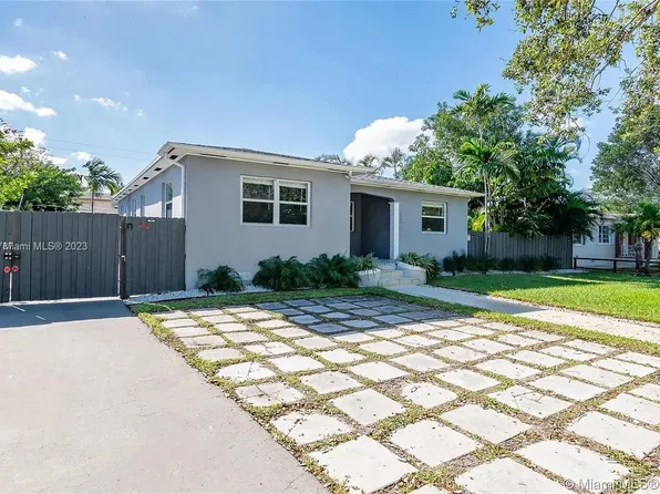 1644 Washington St, Hollywood, FL 33020