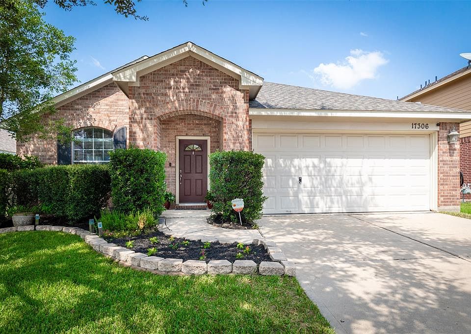 1st image of 17306 Brookhollow Trace Ct