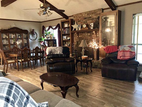 4th image of 6188 Deer Park Ln