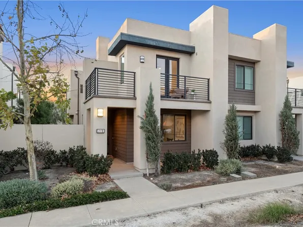 713 Beacon, Irvine, CA 92618