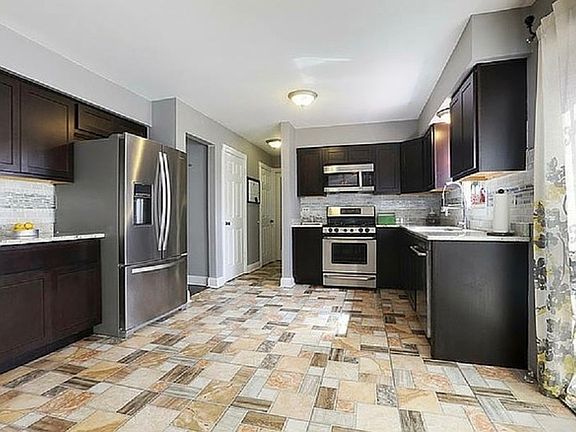 2nd image of 13614 92nd Ave