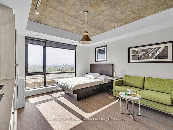 5th image of 105 Champagne Ave S #1918