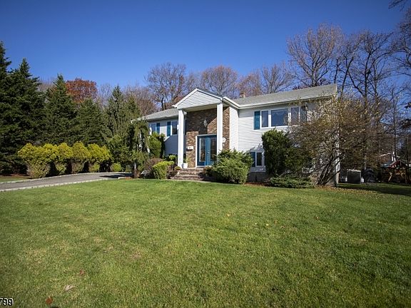2nd image of 26 Orlando Dr