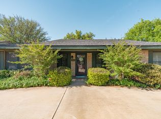 5712 70th Pl, Lubbock, TX 79424