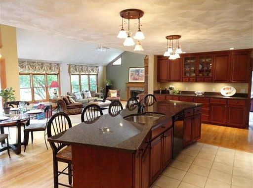 4th image of 6 Snow Hill Ln