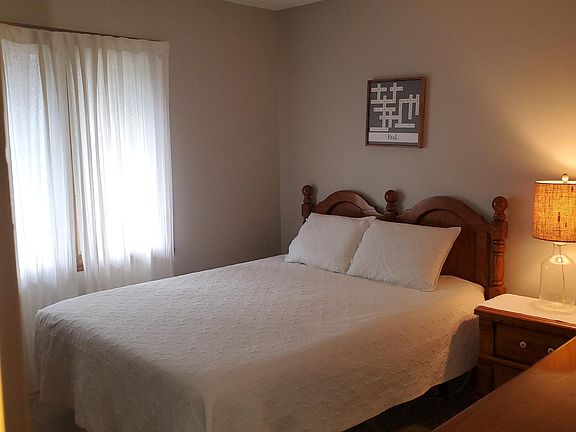 5th image of 5641 Elaine Dr