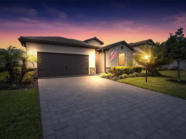 15522 Islandwalk Ave, Bradenton, FL 34211
