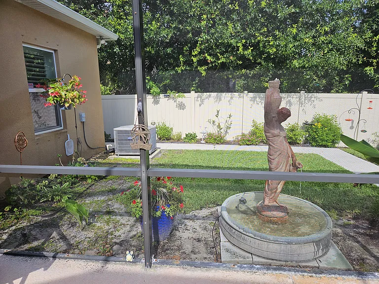 2506 Madewood Dr — Photo 14