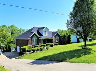 703 Mill Brook Cir, Shepherdsville, KY 40165