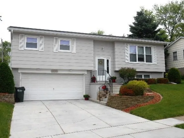 2610 N Dittmer St, Davenport, IA 52804