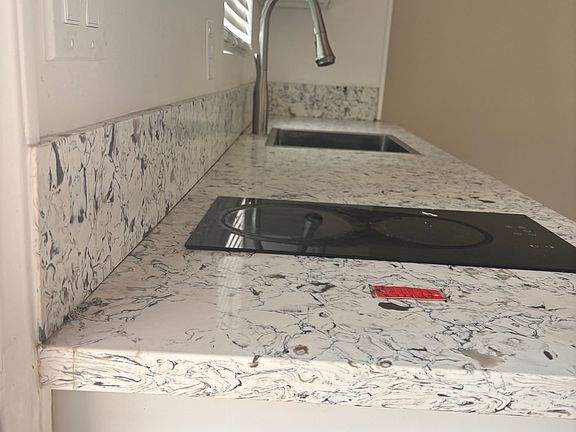 3rd image of 2021 1/2 W 70th St