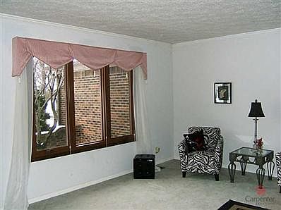 2nd image of 8283 Finchum Dr