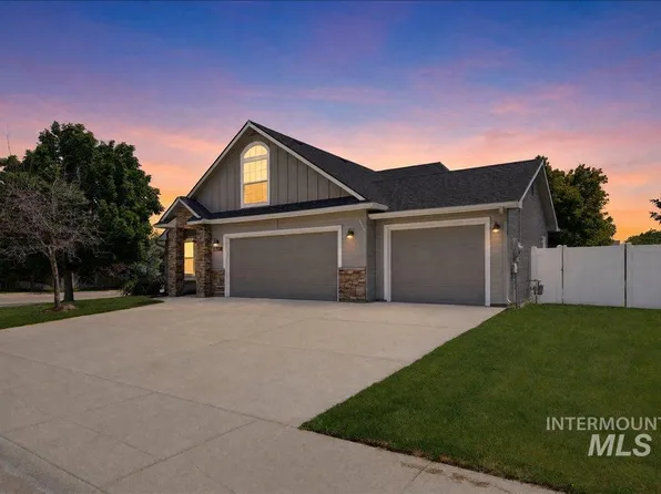 1708 S Glasgow Ave, Nampa, ID 83686
