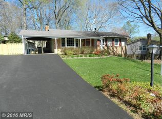 9710 Aspen Hollow Way, Fairfax, VA 22032