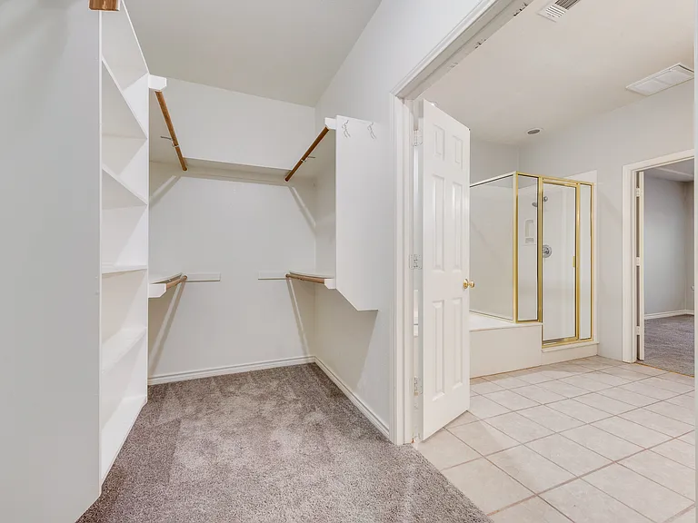 739 Harbour Town Dr — Photo 18