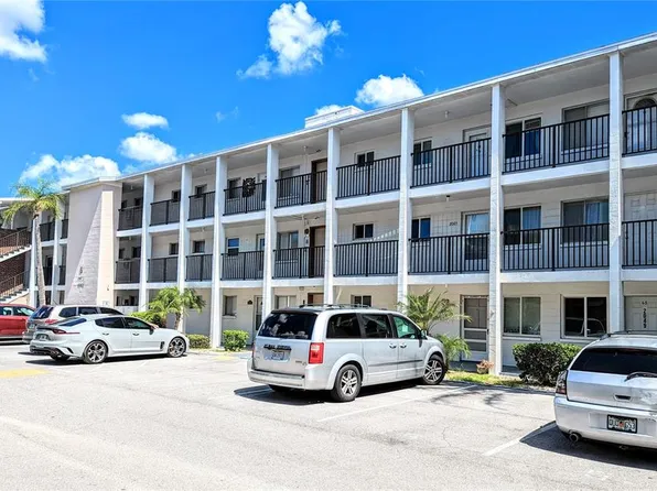 2051 Sunset Dr #G4, Bradenton, FL 34207