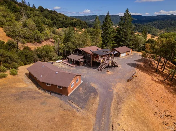 4242 Canyon Road, Willits, CA 95490