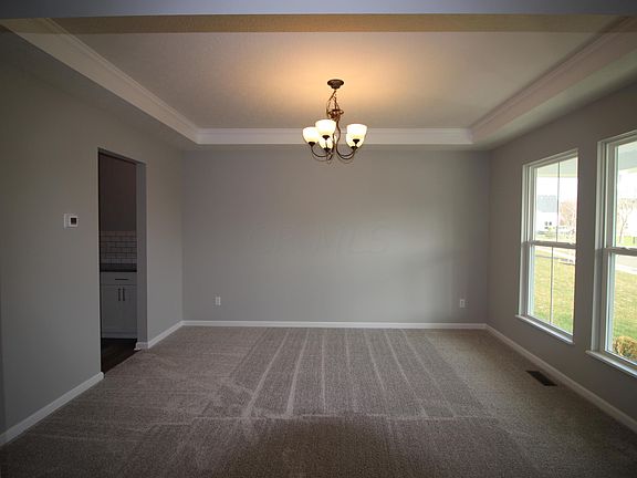 3rd image of 293 Creek Bend Ct