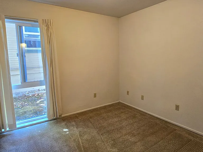 430 SW 7th St #1-15 — Photo 11