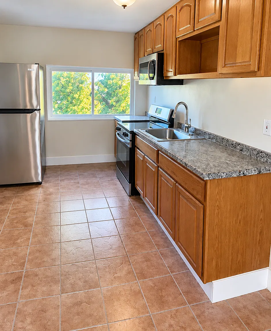 3 bed, $1,850 — Photo 2