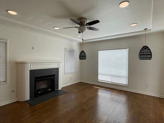 3rd image of 8306 Aster Ave