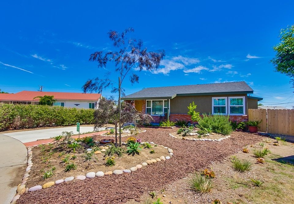 1st image of 682 Elsie Way