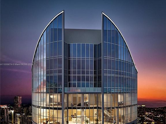 2nd image of 851 NE 1st Avenue #2606