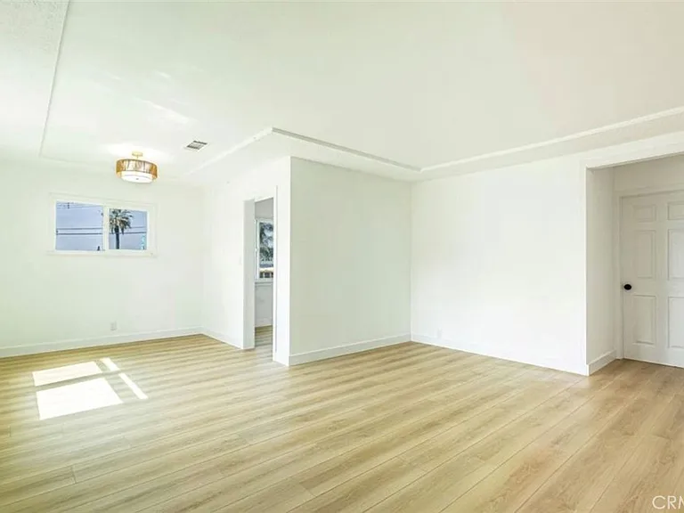 17003 Dubesor St — Photo 3