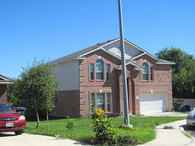 2nd image of 1102 Cockroft Dr