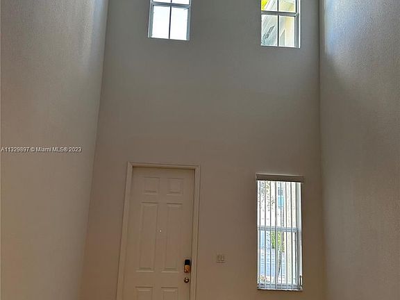3rd image of 11434 NW 74th Ter