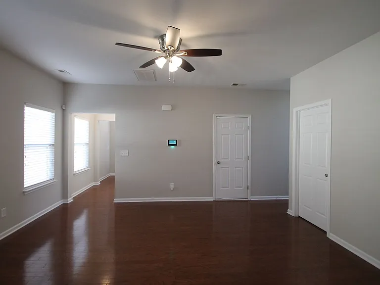 465 Clouds Way — Photo 4