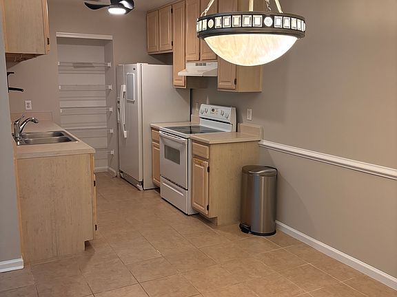 4th image of 4953 Kemps Lake Dr