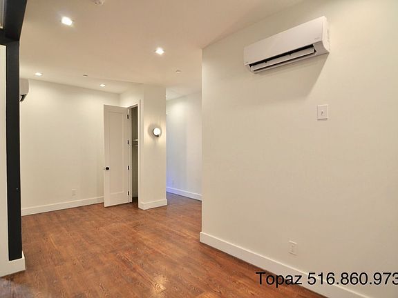 5th image of 228 Manhattan Ave APT 1