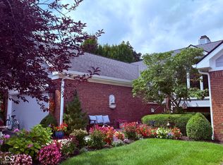 3526 Clearwater Cir, Indianapolis, IN