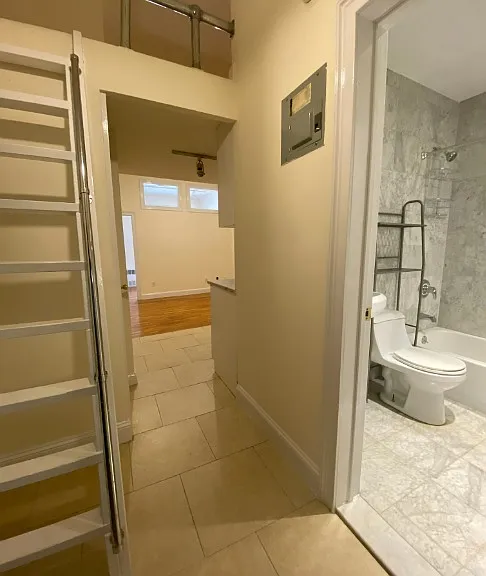 31 E 21st St #5C — Photo 4