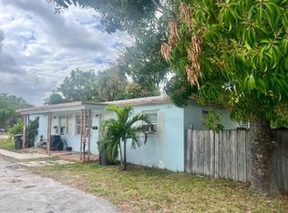 1003 8th St #2, West Palm Beach, FL 33401